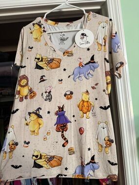 Halloween Winnie the Pooh Graphic V-Neck Tunic